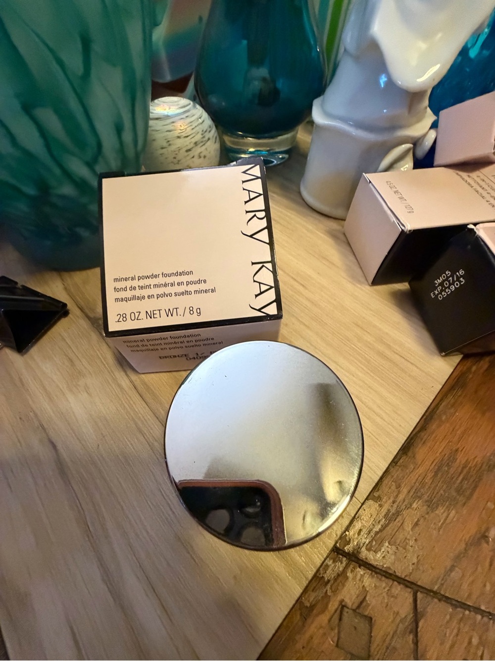 Mary Kay mineral powder foundation Bronze 1! New!